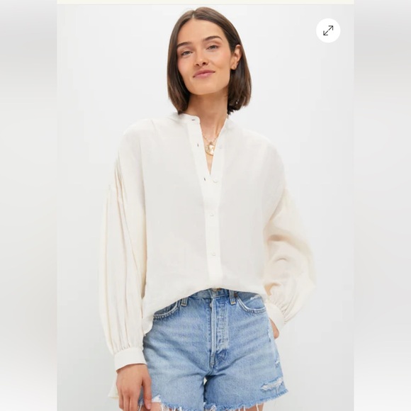 Tuckernuck Tops - NWT ivory Juliette button down